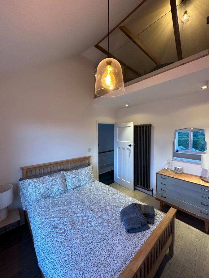 Stylish Unique 3 Bedroom House 哈斯丁 外观 照片